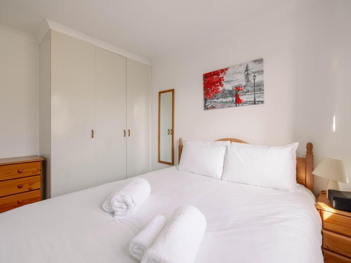 Sunny Maisonette With Views Over Canary Wharf, London Luaran gambar